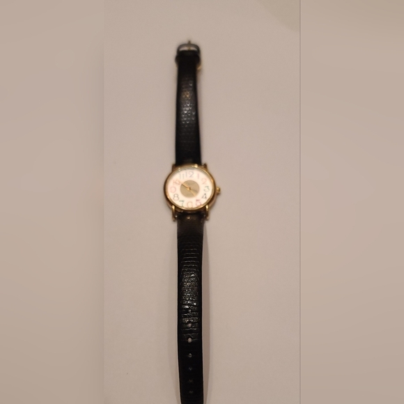 Orvis Quartz Women's Watch - Picture 2 of 4